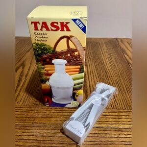TASK chopper + mini whisk